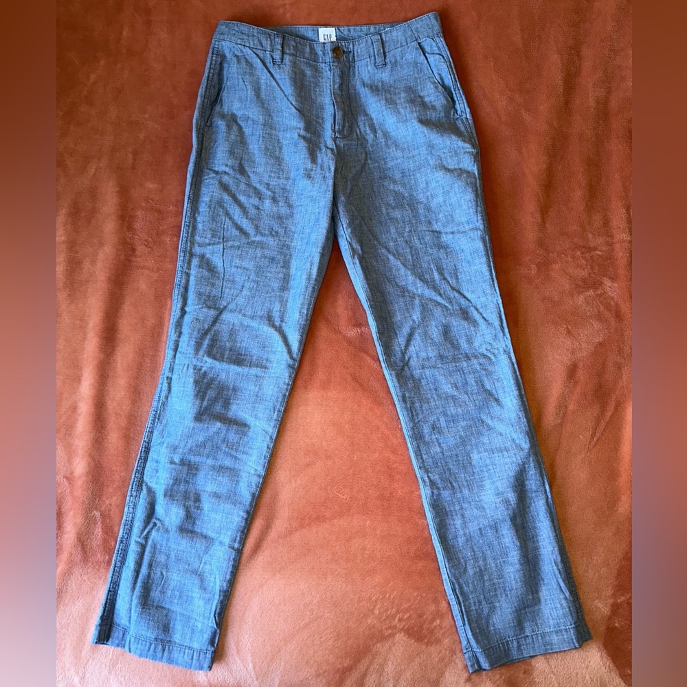 GAP Girlfriend Khaki jean
